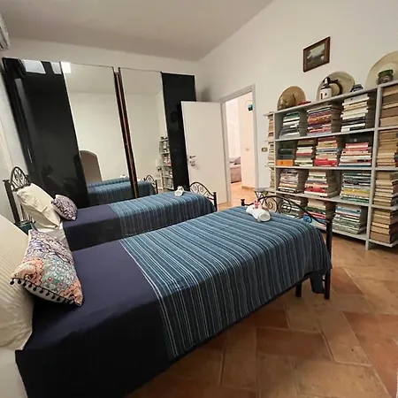 Casa Alle Colonne Holiday home Maruggio