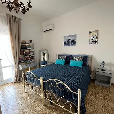 Casa Alle Colonne Holiday home Maruggio