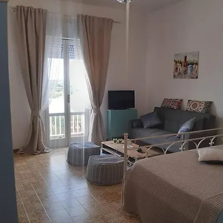 Casa Alle Colonne Holiday home Maruggio