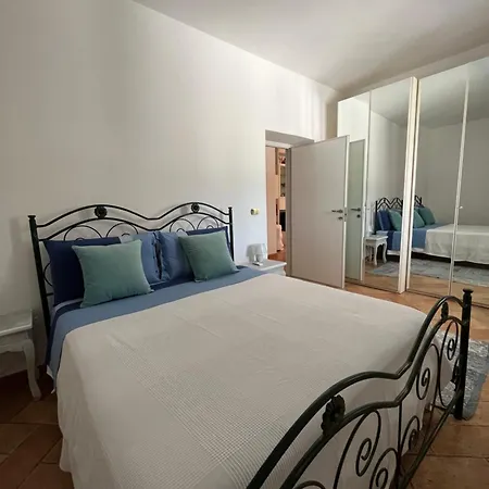 Casa Alle Colonne Holiday home Maruggio